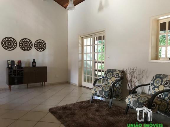 Imagem Casa com 3 Quartos à Venda, 245 m² em Jardim América - Bragança Paulista Imagem Casa com 3 Quartos à Venda, 245 m² em Jardim América - Bragança Paulista