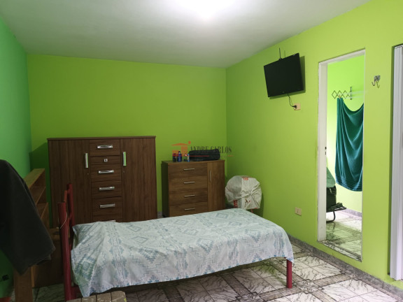 Imagem Imóvel com 2 Quartos à Venda, 220 m² em Parque Santa Teresa - Carapicuíba Imagem Imóvel com 2 Quartos à Venda, 220 m² em Parque Santa Teresa - Carapicuíba