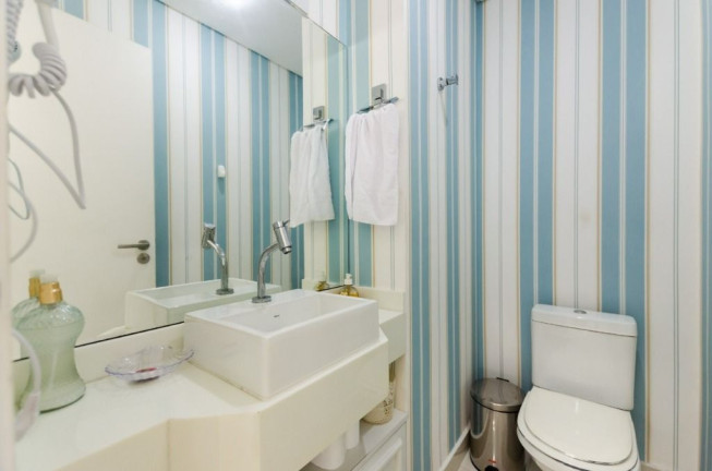 Imagem Apartamento com 3 Quartos à Venda, 175 m² em Pitangueiras - Guarujá Imagem Apartamento com 3 Quartos à Venda, 175 m² em Pitangueiras - Guarujá