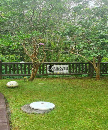 Imagem Sobrado com 5 Quartos à Venda, 570 m² em Baleia - São Sebastião Imagem Sobrado com 5 Quartos à Venda, 570 m² em Baleia - São Sebastião
