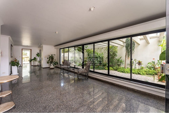 Imagem Apartamento com 3 Quartos à Venda, 180 m² em Vila Alexandria - São Paulo
