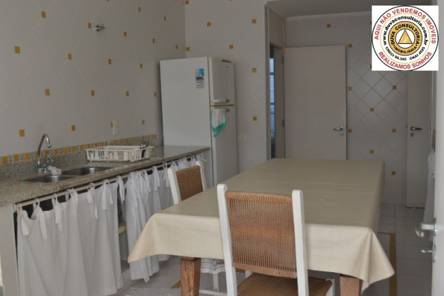 Imagem Apartamento com 4 Quartos à Venda, 300 m² em Pitangueiras - Guarujá