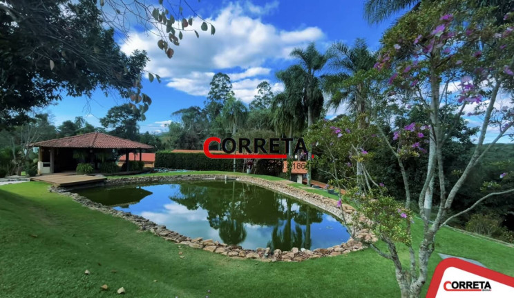 Imagem Chácara com 4 Quartos à Venda, 11.000 m² em Pavão (canguera) - São Roque Imagem Chácara com 4 Quartos à Venda, 11.000 m² em Pavão (canguera) - São Roque