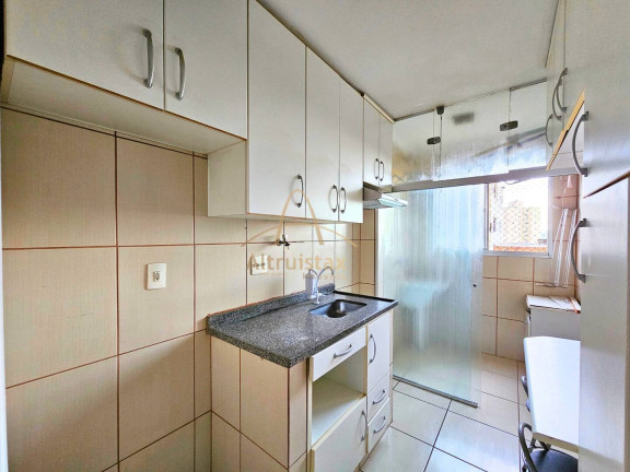 Imagem Apartamento com 2 Quartos à Venda, 51 m² em Quitaúna - Osasco