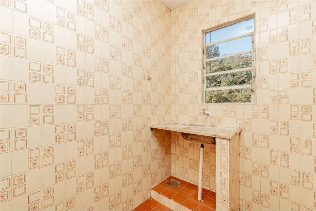 Imagem Imóvel com 1 Quarto à Venda, em Petrópolis - Porto Alegre Imagem Imóvel com 1 Quarto à Venda, em Petrópolis - Porto Alegre