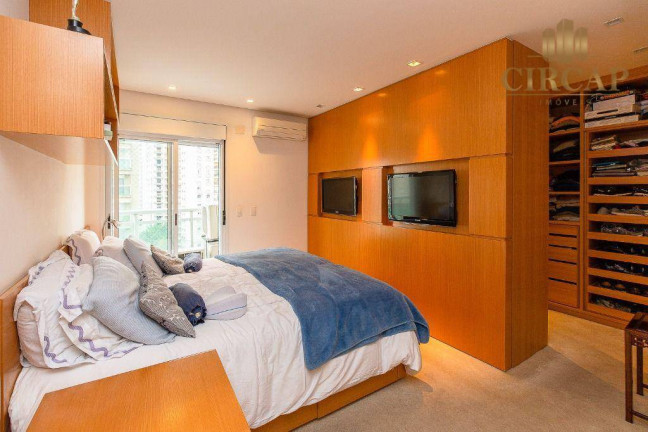 Imagem Apartamento com 4 Quartos à Venda, 240 m² em Brooklin - São Paulo Imagem Apartamento com 4 Quartos à Venda, 240 m² em Brooklin - São Paulo