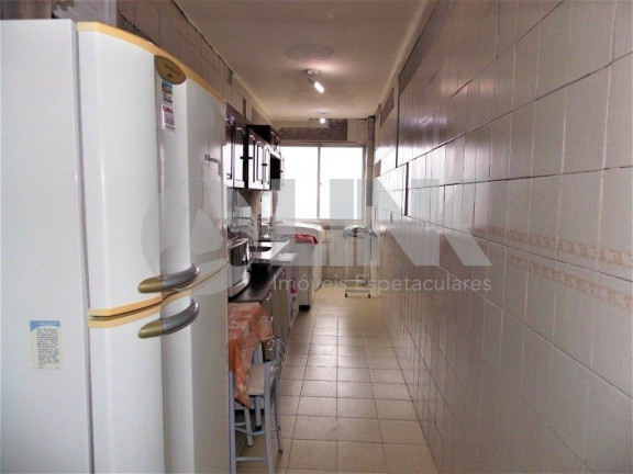 Imagem Imóvel com 3 Quartos à Venda, 156 m² em Jardim Itu - Porto Alegre Imagem Imóvel com 3 Quartos à Venda, 156 m² em Jardim Itu - Porto Alegre