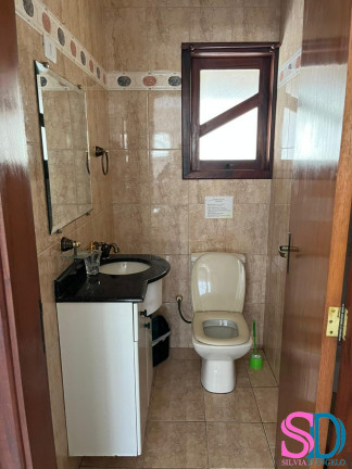 Imagem Sobrado com 6 Quartos à Venda, 375 m² em Centro - Ubatuba