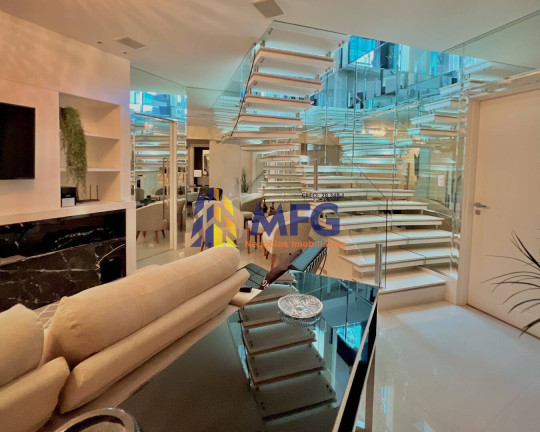 Imagem Apartamento com 4 Quartos à Venda, 477 m² em Centro - Balneário Camboriú Imagem Apartamento com 4 Quartos à Venda, 477 m² em Centro - Balneário Camboriú
