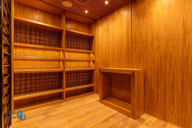 Imagem Sobrado com 5 Quartos à Venda, 1.300 m² em Tamboré - Santana De Parnaíba Imagem Sobrado com 5 Quartos à Venda, 1.300 m² em Tamboré - Santana De Parnaíba