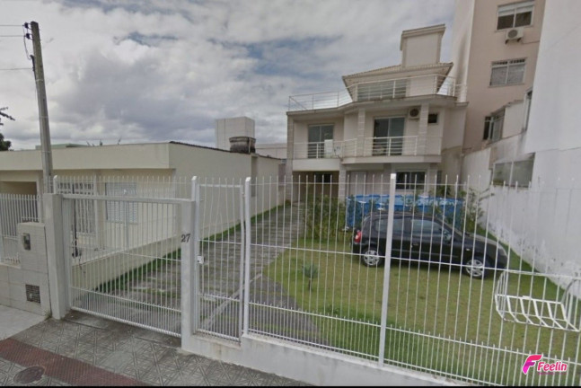 Imagem Casa com 3 Quartos à Venda, 247 m² em Barreiros - São José Imagem Casa com 3 Quartos à Venda, 247 m² em Barreiros - São José