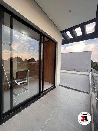 Imagem Casa de Condomínio com 3 Quartos à Venda, em Aponiã - Porto Velho Imagem Casa de Condomínio com 3 Quartos à Venda, em Aponiã - Porto Velho
