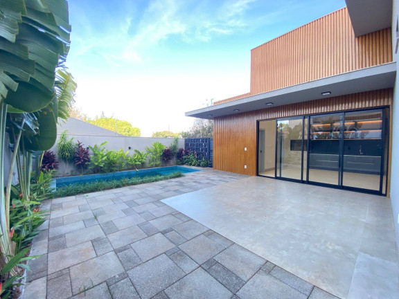 Imagem Casa com 3 Quartos à Venda, 225 m² em Neva - Cascavel Imagem Casa com 3 Quartos à Venda, 225 m² em Neva - Cascavel