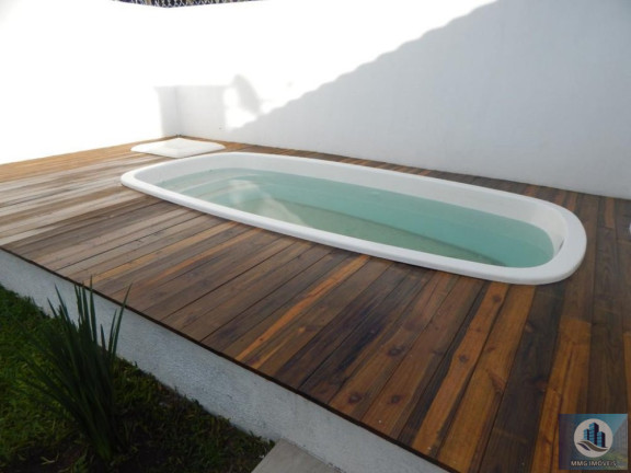 Imagem Casa com 3 Quartos à Venda, 86 m² em Laranjal - Pelotas Imagem Casa com 3 Quartos à Venda, 86 m² em Laranjal - Pelotas