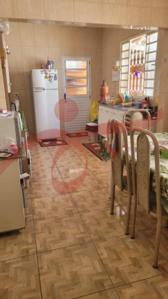 Imagem Casa com 3 Quartos à Venda, 250 m² em Vila São José - Taubaté Imagem Casa com 3 Quartos à Venda, 250 m² em Vila São José - Taubaté