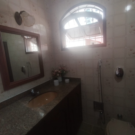 Imagem Casa com 3 Quartos à Venda, 250 m² em Santa Rosa - Niterói Imagem Casa com 3 Quartos à Venda, 250 m² em Santa Rosa - Niterói