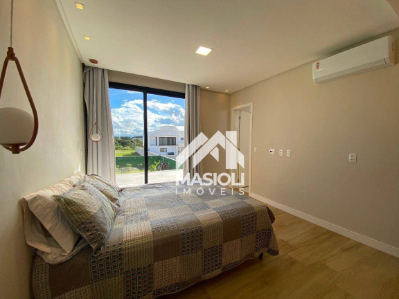 Imagem Casa com 5 Quartos à Venda, 320 m² em Interlagos - Vila Velha