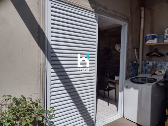 Imagem Casa com 2 Quartos à Venda, 80 m²