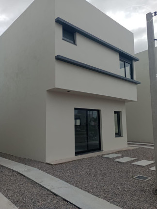 Imagem Casa com 2 Quartos à Venda, 75 m² em Cassino - Rio Grande Imagem Casa com 2 Quartos à Venda, 75 m² em Cassino - Rio Grande