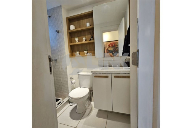 Imagem Apartamento com 3 Quartos à Venda, 70 m² em Passo Da Areia - Porto Alegre