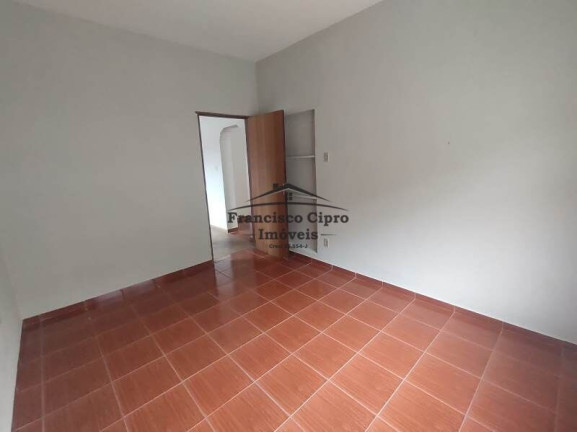 Imagem Casa com 2 Quartos para Alugar, 100 m² em Vila Eliana Maria - Vila Molica - Guaratinguetá Imagem Casa com 2 Quartos para Alugar, 100 m² em Vila Eliana Maria - Vila Molica - Guaratinguetá
