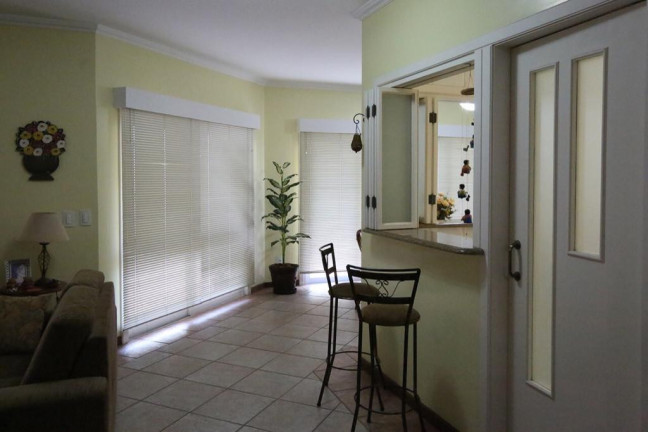 Imagem Casa com 4 Quartos à Venda, 290 m² em Sarandi - Porto Alegre Imagem Casa com 4 Quartos à Venda, 290 m² em Sarandi - Porto Alegre