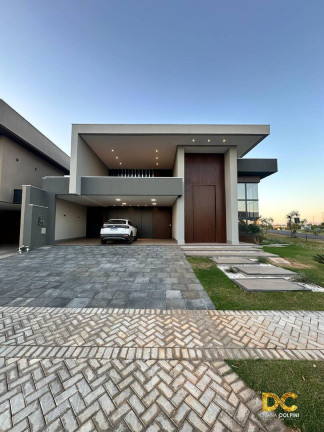 Imagem Casa de Condomínio com 4 Quartos à Venda, 302 m² em Condomínio Florais Itália - Cuiabá Imagem Casa de Condomínio com 4 Quartos à Venda, 302 m² em Condomínio Florais Itália - Cuiabá