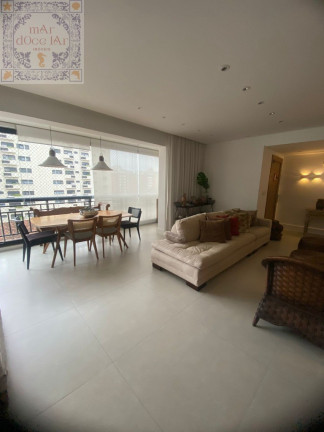 Apartamento com 3 Quartos à Venda, 130 m² em Gonzaga - Santos