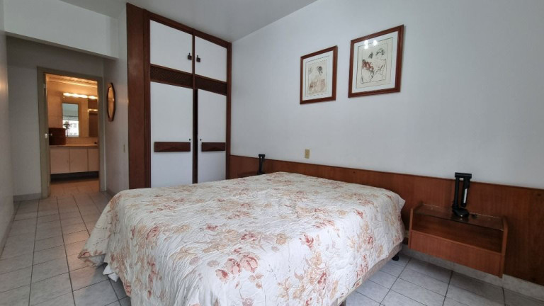 Imagem Apartamento com 3 Quartos à Venda, 130 m² em Pitangueiras - Guarujá