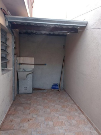 Imagem Casa com 3 Quartos para Alugar, 76 m² em Pararangaba - São José Dos Campos