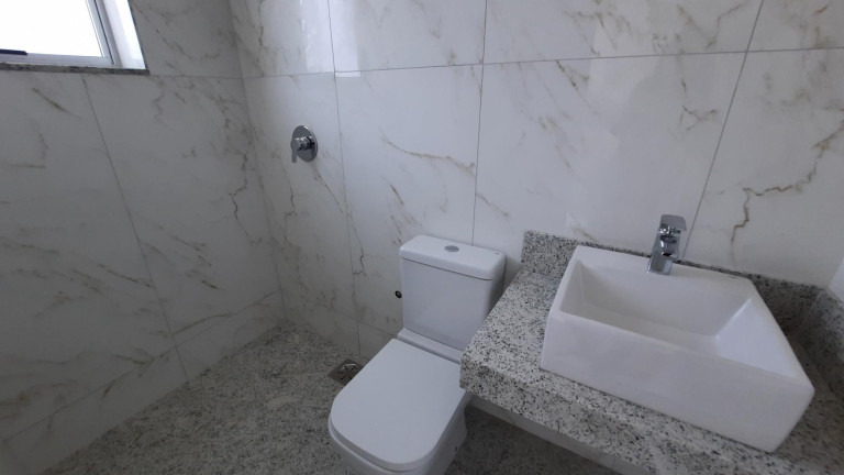 Imagem Casa com 4 Quartos à Venda, 250 m² em Buritis - Belo Horizonte