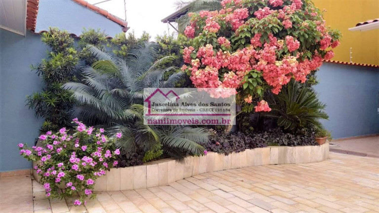 Imagem Casa com 3 Quartos à Venda, 214 m² em Parque Balneário Poiares - Caraguatatuba Imagem Casa com 3 Quartos à Venda, 214 m² em Parque Balneário Poiares - Caraguatatuba