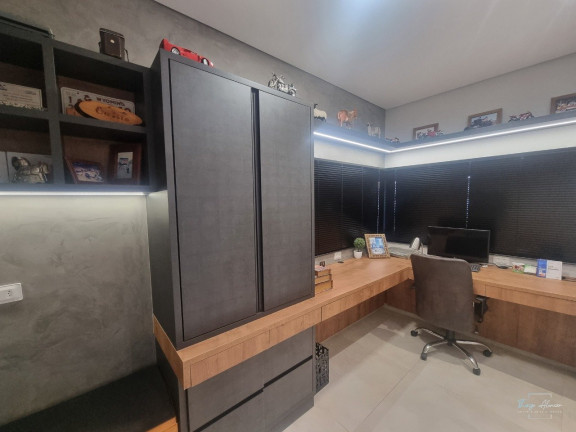 Imagem Sobrado com 4 Quartos à Venda, 424 m² em Residencial Alphaville Iv - Campo Grande Imagem Sobrado com 4 Quartos à Venda, 424 m² em Residencial Alphaville Iv - Campo Grande