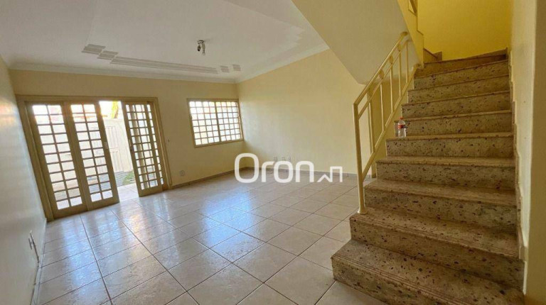 Imagem Sobrado com 4 Quartos à Venda, 280 m² em Setor Jaó - Goiânia