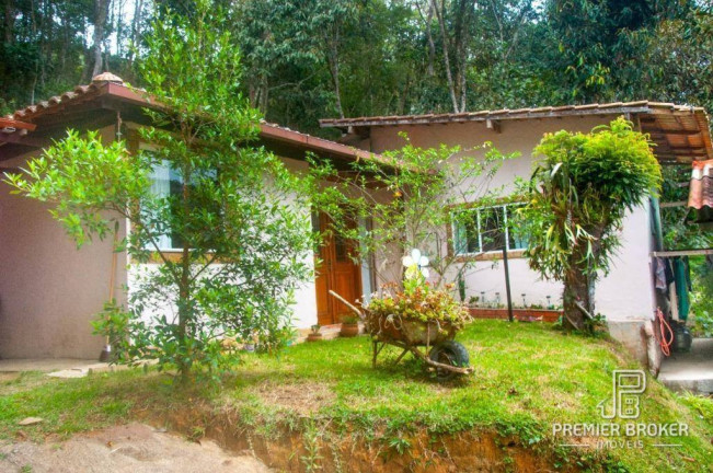 Imagem Casa com 2 Quartos à Venda, 100 m² em Prata - Teresópolis Imagem Casa com 2 Quartos à Venda, 100 m² em Prata - Teresópolis