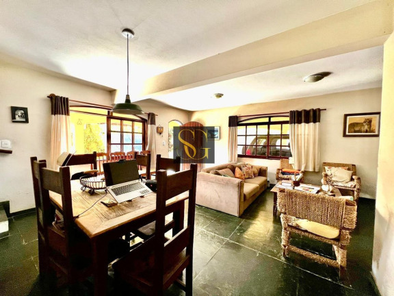 Imagem Casa com 3 Quartos à Venda, 500 m² em Albuquerque - Teresópolis Imagem Casa com 3 Quartos à Venda, 500 m² em Albuquerque - Teresópolis