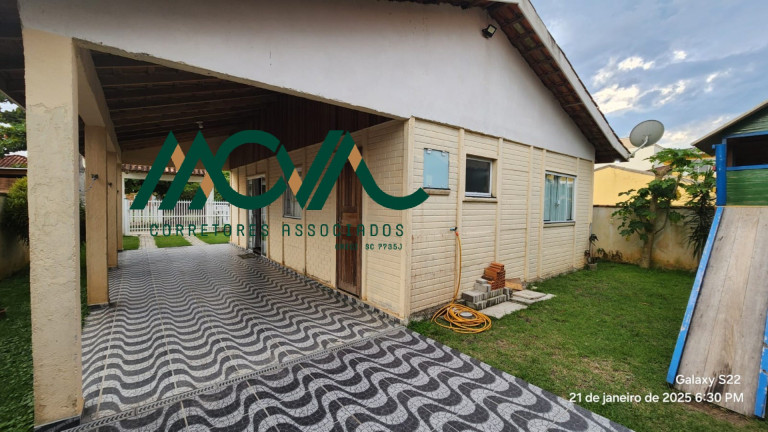 Imagem Casa com 4 Quartos para Alugar, 141 m² em Farol Do Itapoá Ii - Itapoá Imagem Casa com 4 Quartos para Alugar, 141 m² em Farol Do Itapoá Ii - Itapoá