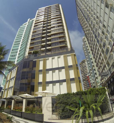Apartamento com 4 Quartos para Alugar, 185 m² em Centro - Balneário Camboriú