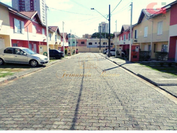 Imagem Sobrado com 2 Quartos à Venda, 62 m² em Vila Homero Thon - Santo André