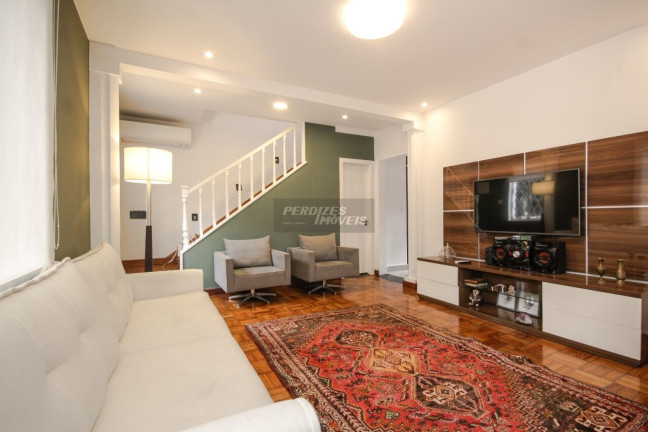 Imagem Casa com 3 Quartos à Venda, 250 m² em Perdizes - São Paulo Imagem Casa com 3 Quartos à Venda, 250 m² em Perdizes - São Paulo