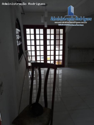Imagem Casa com 2 Quartos para Alugar, 360 m² em Nova Grécia - São Gonçalo Imagem Casa com 2 Quartos para Alugar, 360 m² em Nova Grécia - São Gonçalo