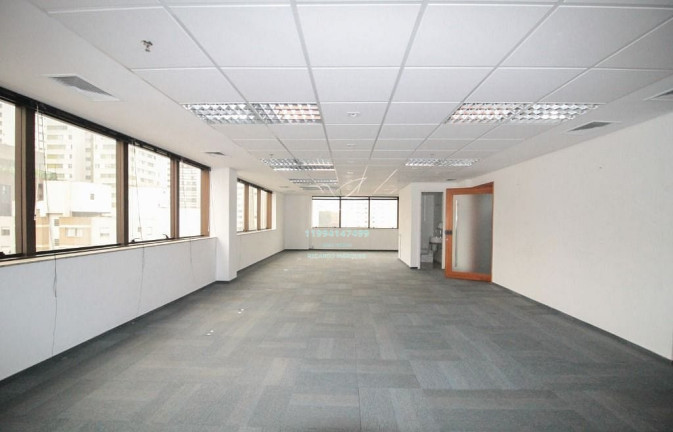 Sala Comercial à Venda, 102 m² em Perdizes - São Paulo