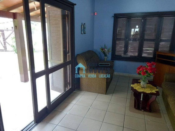 Imagem Casa com 5 Quartos à Venda, 660 m² em Centro - Tramandaí Imagem Casa com 5 Quartos à Venda, 660 m² em Centro - Tramandaí