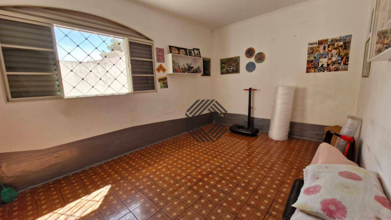 Imagem Casa com 3 Quartos à Venda, 180 m² em Jardim Astro - Sorocaba Imagem Casa com 3 Quartos à Venda, 180 m² em Jardim Astro - Sorocaba