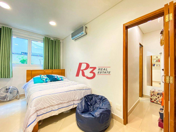 Imagem Casa com 3 Quartos à Venda, 165 m² em Embaré - Santos Imagem Casa com 3 Quartos à Venda, 165 m² em Embaré - Santos