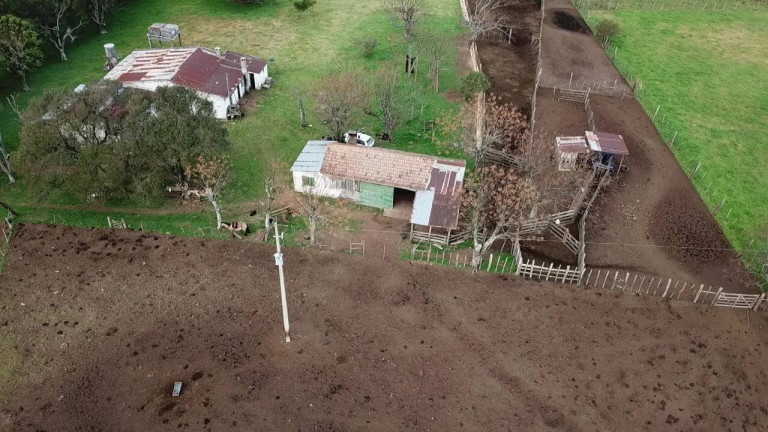 Imagem Imóvel com 2 Quartos à Venda, 1.300 m² em Santana Do Livramento Imagem Imóvel com 2 Quartos à Venda, 1.300 m² em Santana Do Livramento