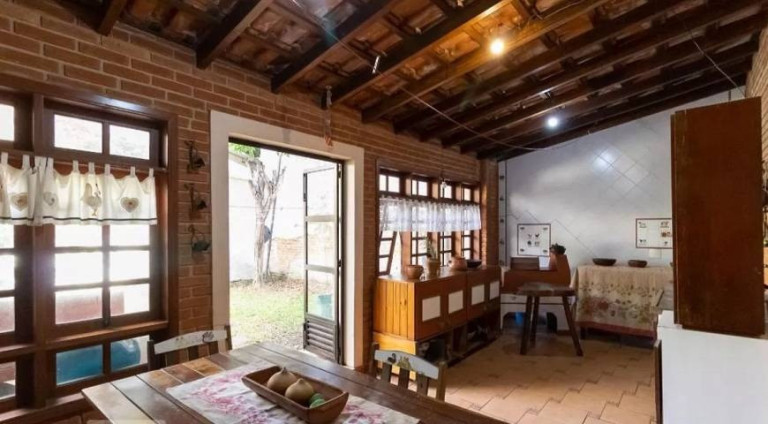 Imagem Casa com 3 Quartos à Venda, 240 m² em Vila Mariana - São Paulo