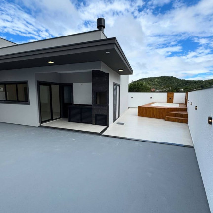 Imagem Casa com 3 Quartos à Venda, 121 m² em Forquilhas - São José
