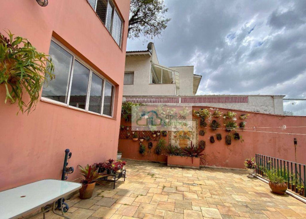 Imagem Sobrado com 4 Quartos à Venda, 500 m² em Pacaembu - São Paulo Imagem Sobrado com 4 Quartos à Venda, 500 m² em Pacaembu - São Paulo