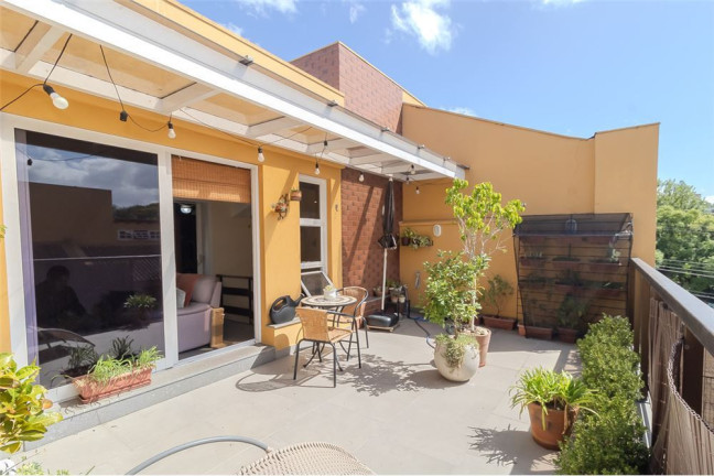 Casa de Condomínio com 3 Quartos à Venda, 116 m² em Medianeira - Porto Alegre